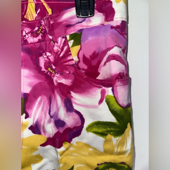 VINTAGE Floral Print Jeans in Pink and Yellow - Picture 5 of 7